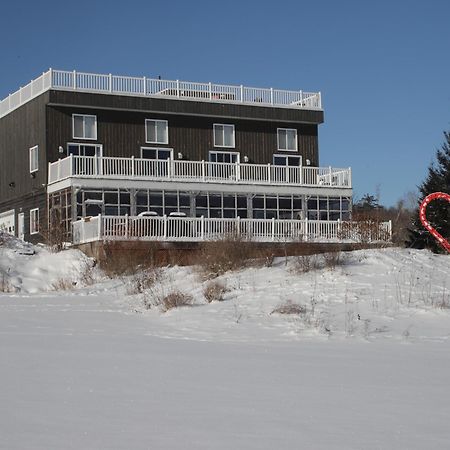 Resort Lac Ste-Marie Lac Sainte-Marie Exterior foto